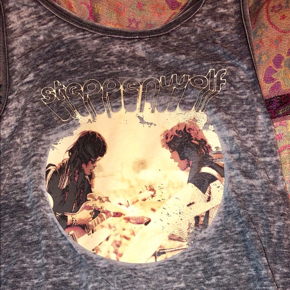 BOUTIQUE BAND TANK